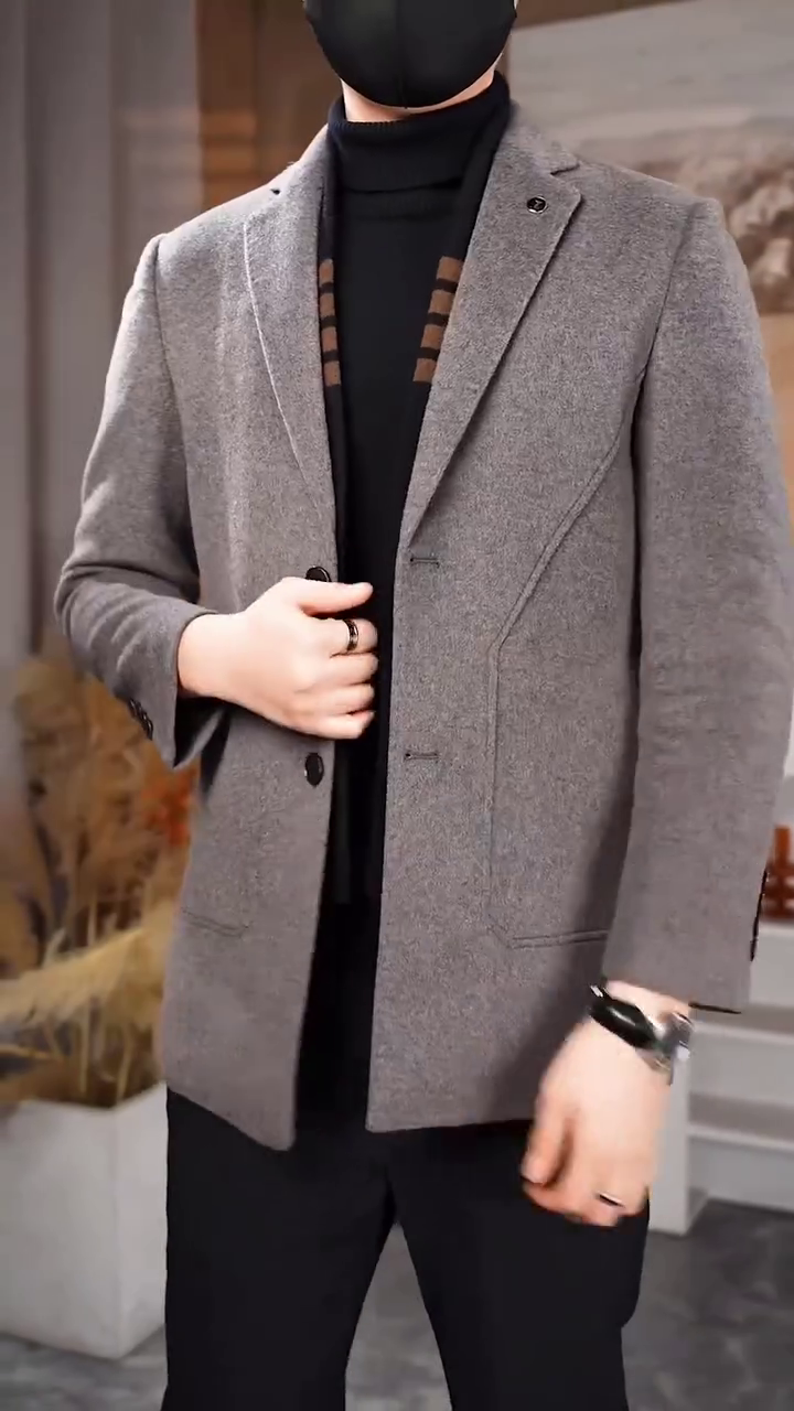 Men’s Classic Grey Wool-Blend Blazer