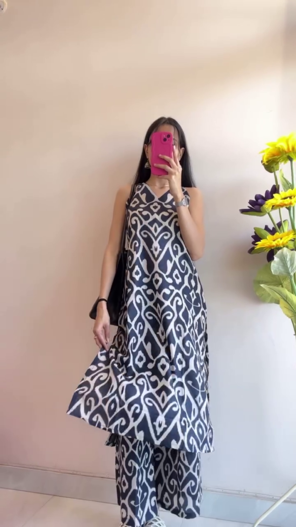Printed 2-Piece Set