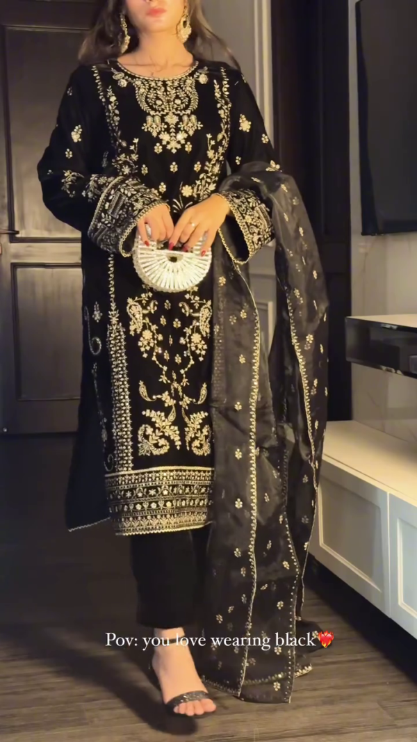 Women's Latest Kurta Pant And Dupatta Set