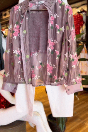 Women’s Floral Print Straight Kurta & Pants Set – Elegant, Effortless, Everyday Style