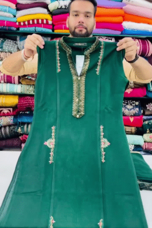 Green Printed Silk Blend Straight Kurta With Trousers & Dupatta