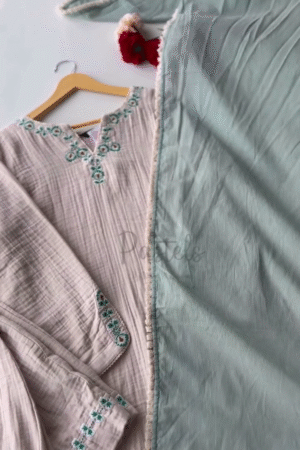 Aurelia Women’s Cotton Kurta Set – Grace Meets Everyday Comfort