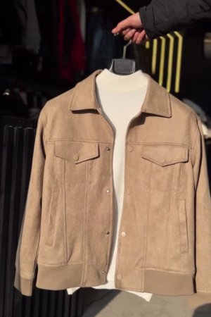 Men Casual Relaxed Fit Full Sleeve Lapel Collar Solid Style Jacket in tan.