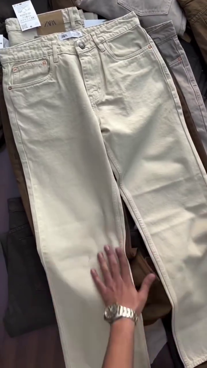 Men’s Regular-Fit Stretch Denim Pants - Image 2