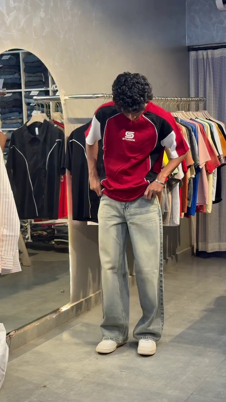 Oversized Fit Printed mesh T-shirt