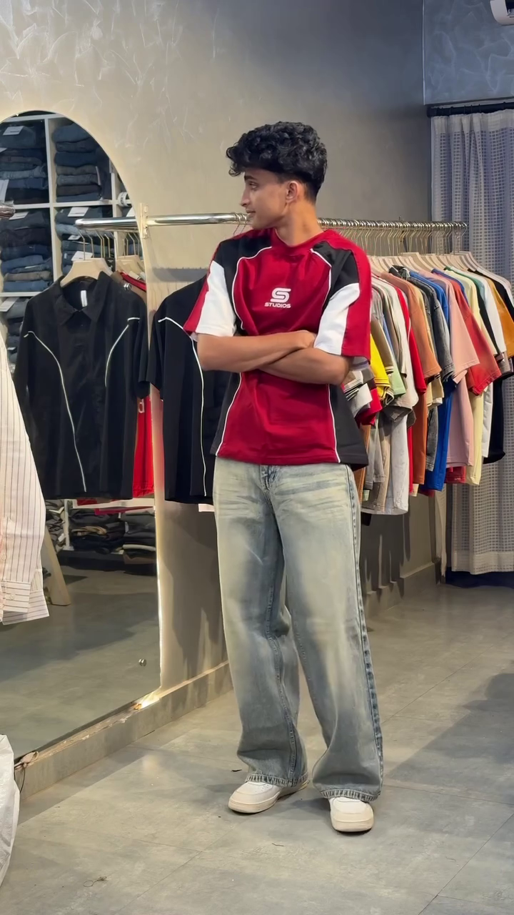 Oversized Fit Printed mesh T-shirt - Image 5