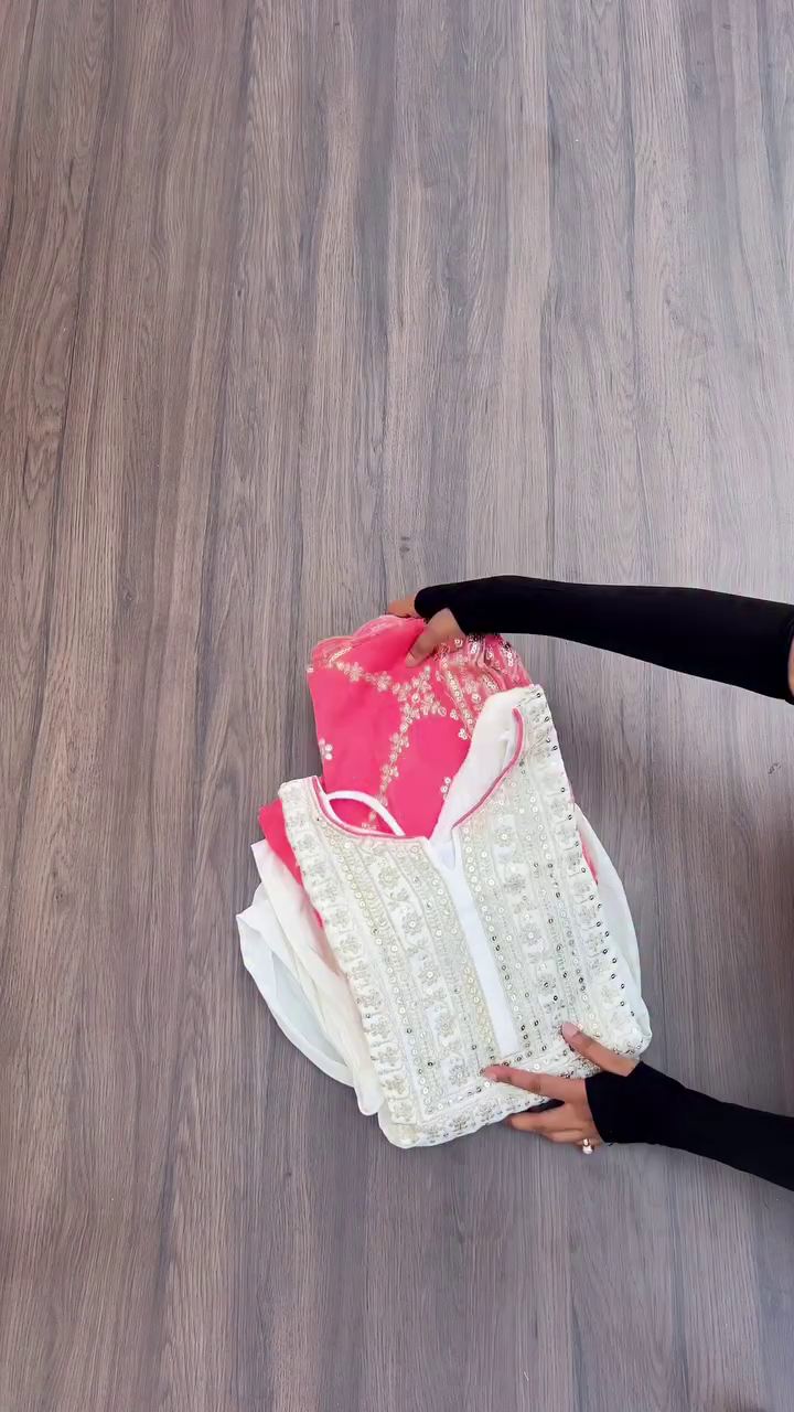 Women's Rani Pink Velvet Dupatta with Rust Embroidery - Image 7