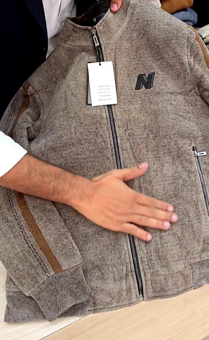 Men's Zip-Up Fleece Jacket with Contrast Stripe Detail - High Collar Sportswear - Image 2