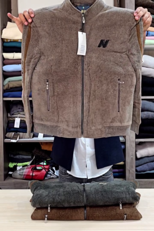 Men's Zip-Up Fleece Jacket with Contrast Stripe Detail - High Collar Sportswear