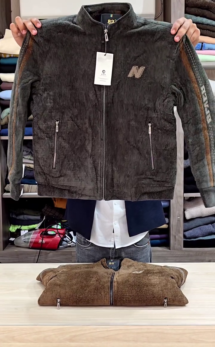 Men's Zip-Up Fleece Jacket with Contrast Stripe Detail - High Collar Sportswear - Image 4