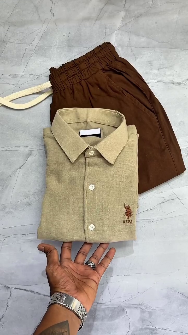 Men Manhattan Fit Spread Collar Solid Cotton Casual Shirt - Image 3