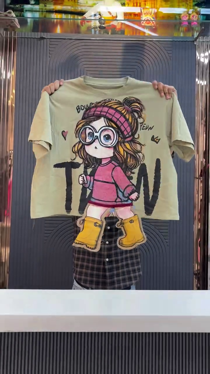 Girls Trending T-Shirt Stylish Viral Fashion for Everyday Looks - Image 3