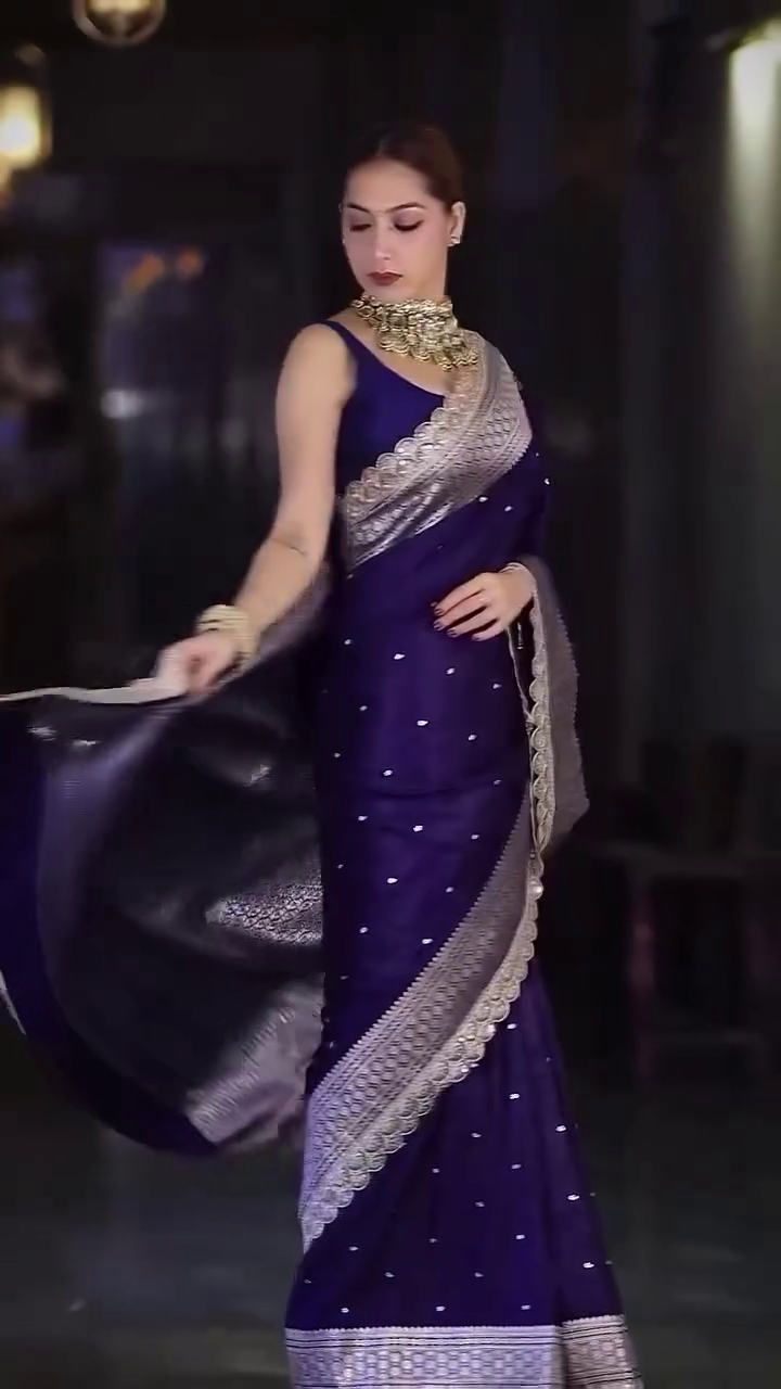 Embellished Embroidered Saree With Blouse Piece - Image 6