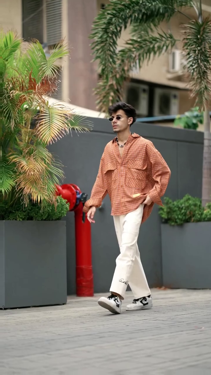 Men Popcorn Texture Spread Collar Casual Shirt