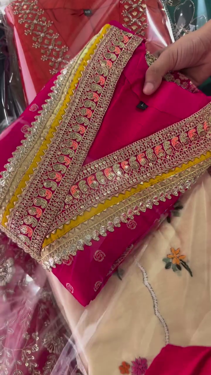 Women Ethnic Motifs Embroidered Regular Thread Work Pure Cotton Kurta with Palazzos & With - Image 5