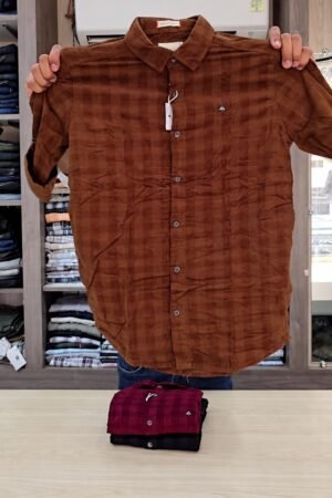 Men Spread Collar Tartan Checked Cotton Slim Fit Casual Shirt